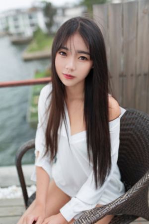午夜精品成年片色多多_蓝光免费在线观看