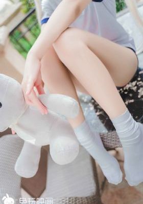 不卡AV一二三区_高清完整版BD
