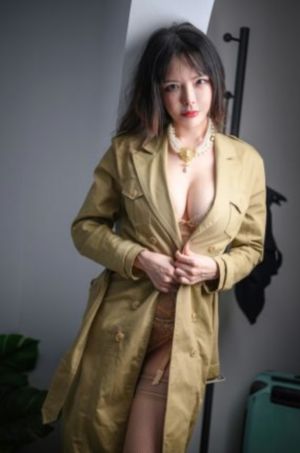 厨房里激战2与普通版对比_高清高清在线观看