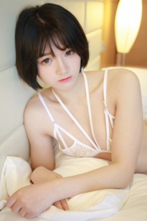 被同学征服的妈妈_1080完整版观看