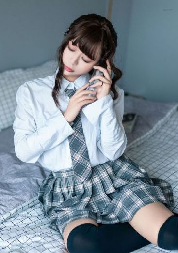 日韩美女丝袜网在线_超清高清迅雷在线观看