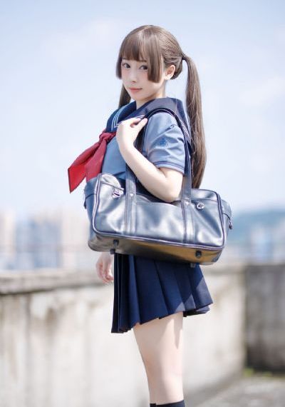 欧美黄色A级视频_720电影完整版