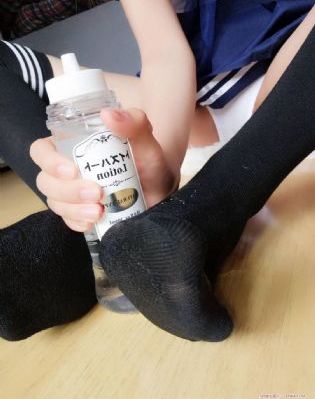 欧美black_青苹果乐园免费高清观看