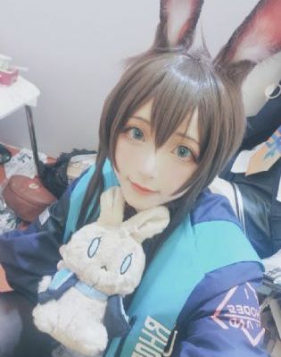 免播放器看女神av_BD国语免费观看电视剧